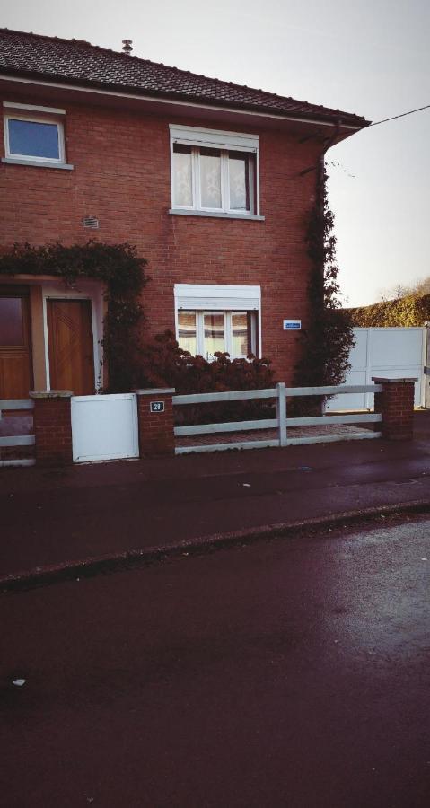 Hote "Il Etait Une Fois" Hesdin Exterior photo